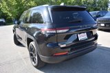 Used 2024 Jeep Grand Cherokee Altitude image 5