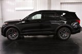 Used 2025 Ford Explorer ST-Line w/ Premium Package image 4