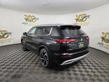 New 2025 Mitsubishi Outlander SEL image 5