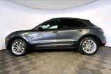Certified 2025 Porsche Macan image 2