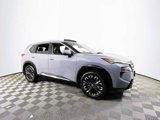 Certified 2024 Nissan Rogue Platinum w/ Platinum Premium Package image 3