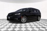 New 2026 Chrysler Pacifica Select image 2