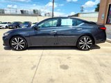 Used 2019 Nissan Altima 2.5 Platinum image 4