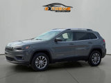 Used 2020 Jeep Cherokee Latitude Plus w/ Comfort/Convenience Group image 3