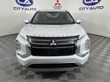 New 2025 Mitsubishi Outlander SE image 2