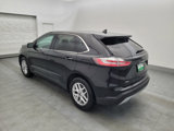 Used 2023 Ford Edge SEL image 3