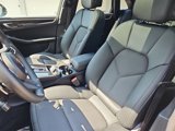 Used 2024 Porsche Macan image 5