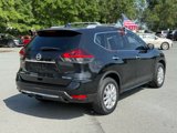 Used 2018 Nissan Rogue SV image 6