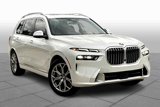Used 2025 BMW X7 xDrive40i w/ Premium Package image 2