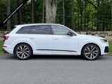 Used 2023 Audi SQ7 Premium Plus w/ Executive Package image 2