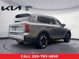 Certified 2024 Kia Telluride S image 3