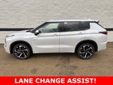 New 2025 Mitsubishi Outlander SEL image 6