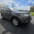 Used 2018 Ford Explorer XLT w/ Equipment Group 202A image 2