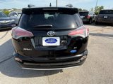 Used 2016 Toyota RAV4 SE image 6
