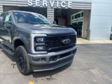 New 2025 Ford F350 4x4 Crew Cab Super Duty image 5