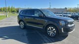 Used 2022 Kia Telluride EX w/ EX Premium Package image 2