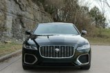 Used 2021 Jaguar XF SE image 5