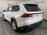 Used 2024 Toyota Grand Highlander XLE image 5
