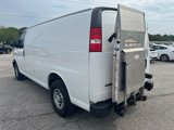Used 2022 Chevrolet Express 3500 w/ Driver Convenience Package image 4