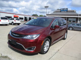 Used 2017 Chrysler Pacifica Touring-L image 2