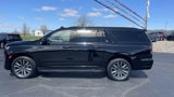 Used 2023 Cadillac Escalade ESV Sport image 3