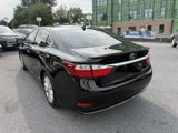 Used 2015 Lexus ES 300h image 5