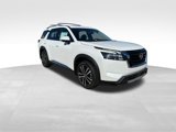 New 2025 Nissan Pathfinder Platinum w/ Cargo Package image 2