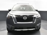 New 2025 Nissan Pathfinder SL image 2