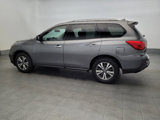 Used 2020 Nissan Pathfinder SL image 3