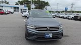Used 2022 Volkswagen Tiguan SE image 3