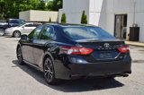 Used 2018 Toyota Camry SE image 3
