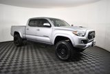 Used 2016 Toyota Tacoma TRD Sport image 4