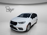 New 2025 Chrysler Pacifica Select image 3
