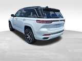 New 2025 Jeep Grand Cherokee Summit image 5