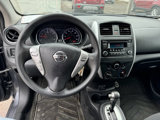 Used 2018 Nissan Versa SV image 4