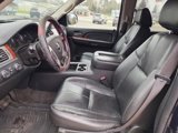Used 2009 GMC Yukon XL SLT w/ Preferred Package image 5