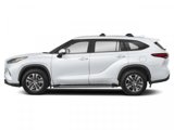 New 2025 Toyota Highlander XLE image 3