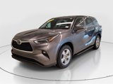 Used 2024 Toyota Highlander LE image 4