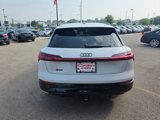 Used 2024 Audi Q8 e-tron Prestige image 4
