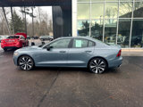 Used 2022 Volvo S60 B5 Momentum w/ Premium Package image 2