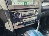 Used 2018 Ford Explorer XLT image 5