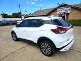 Used 2024 Nissan Kicks SV image 3