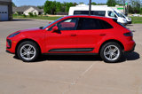 Used 2022 Porsche Macan w/ Premium Package Plus image 4