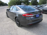 Used 2018 Ford Fusion SE w/ Equipment Group 201A image 5