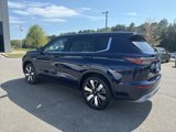 New 2025 Mitsubishi Outlander SE image 2