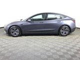 Used 2022 Tesla Model 3 Standard Range image 2