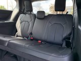 New 2025 Chrysler Pacifica Select image 5