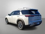 New 2025 Nissan Pathfinder SL image 4