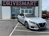 Used 2021 Nissan Altima 2.5 SV image 2
