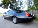 Used 2001 Lincoln Town Car Cartier L image 3